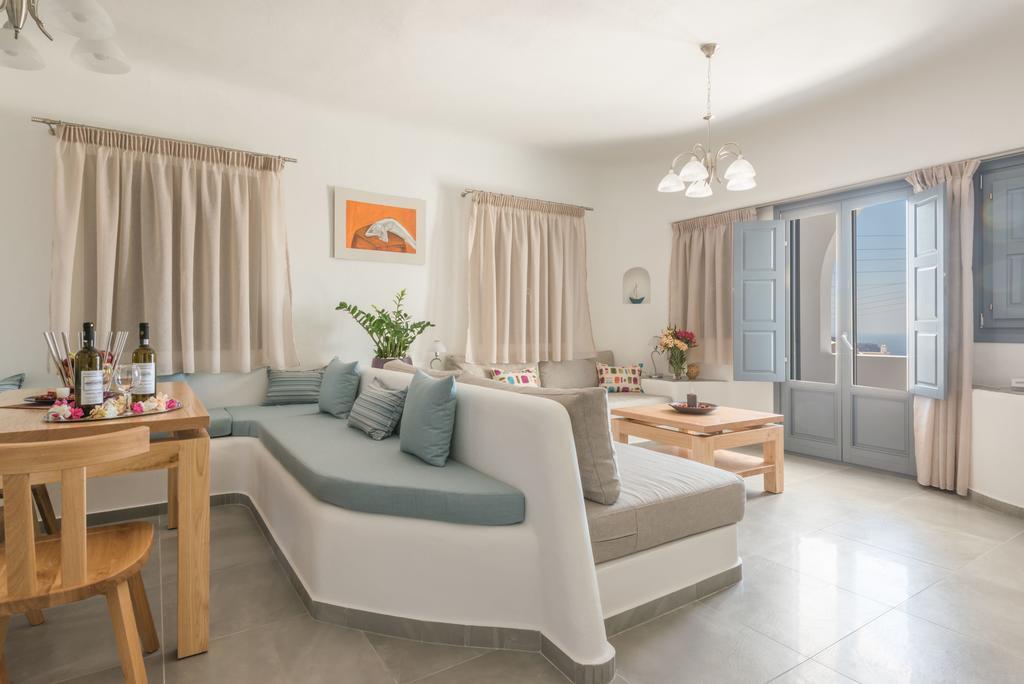 Aspronisi Luxury Villa With Caldera View Megalochori  Exteriér fotografie
